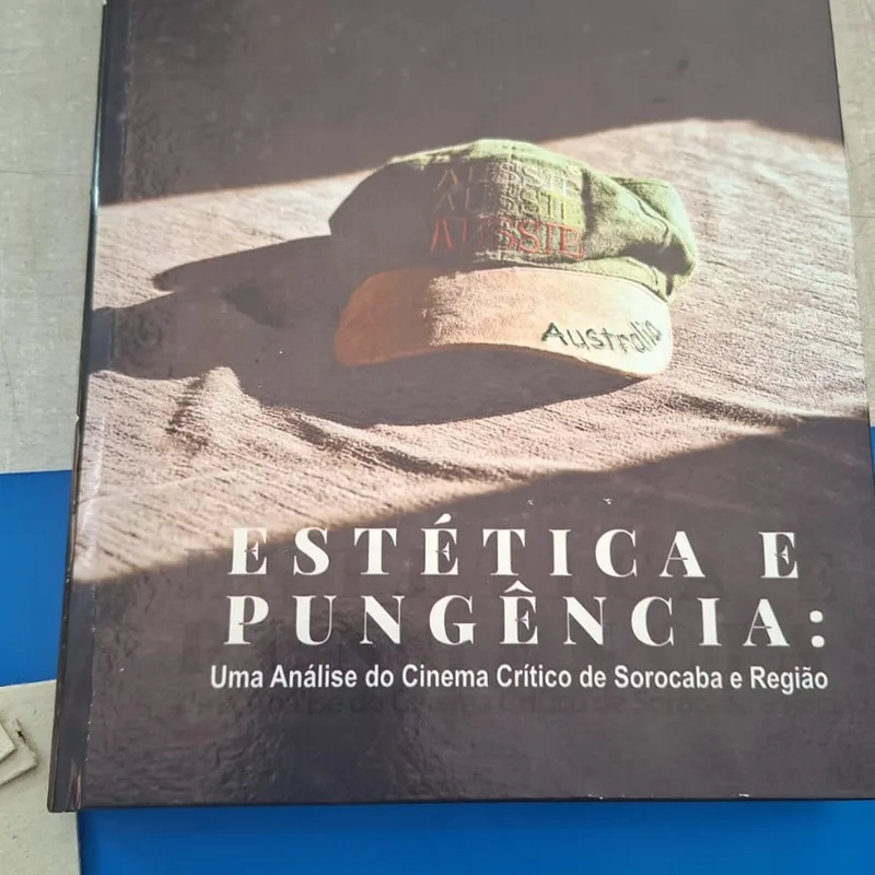 Capadura personalizada e photobook produzidos pela Gráfica Mais Cópia em Sorocaba